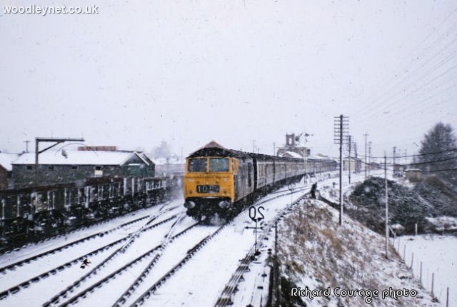 Romsey train snow